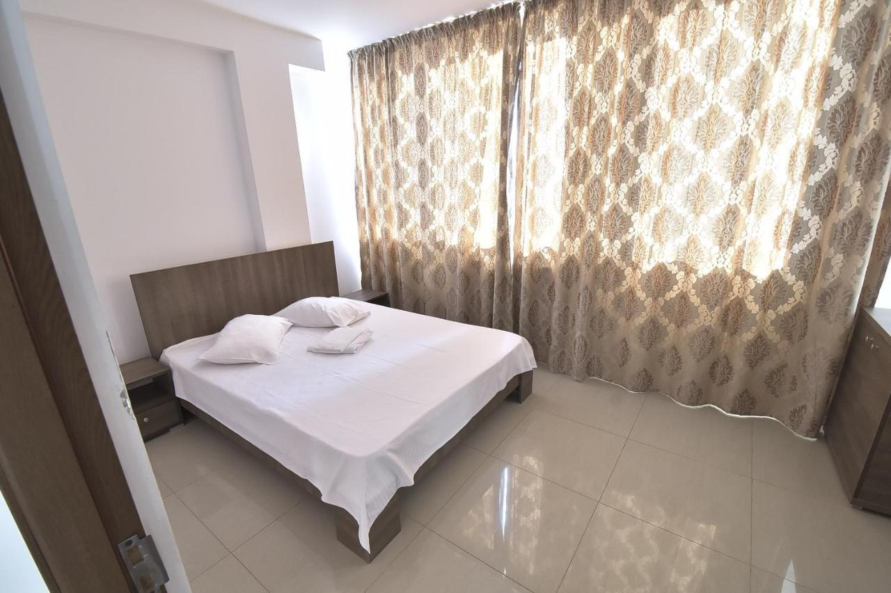 Vilagio Apartments 那沃达利 外观 照片