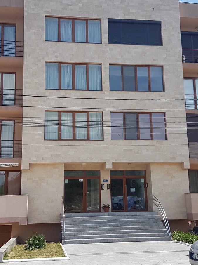 Vilagio Apartments 那沃达利 外观 照片